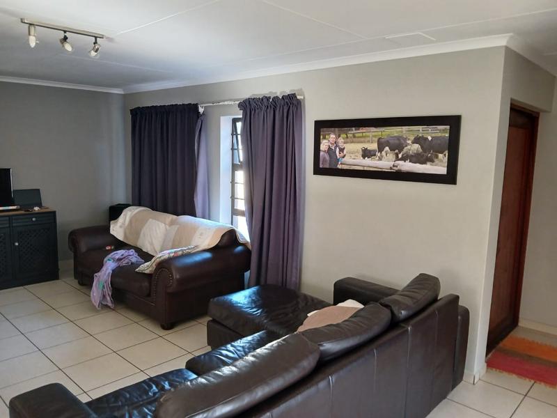 4 Bedroom Property for Sale in Reebok Western Cape